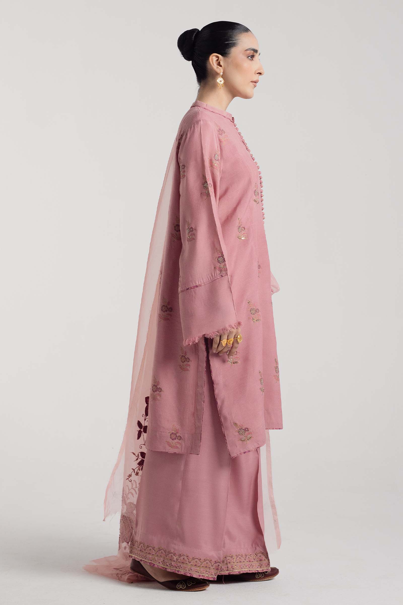 Zara Shahjahan | Handcrafted Suits | ZHC-050
