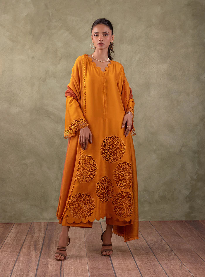 Zainab Chottani | Eid Edit 24 | Burning Amber