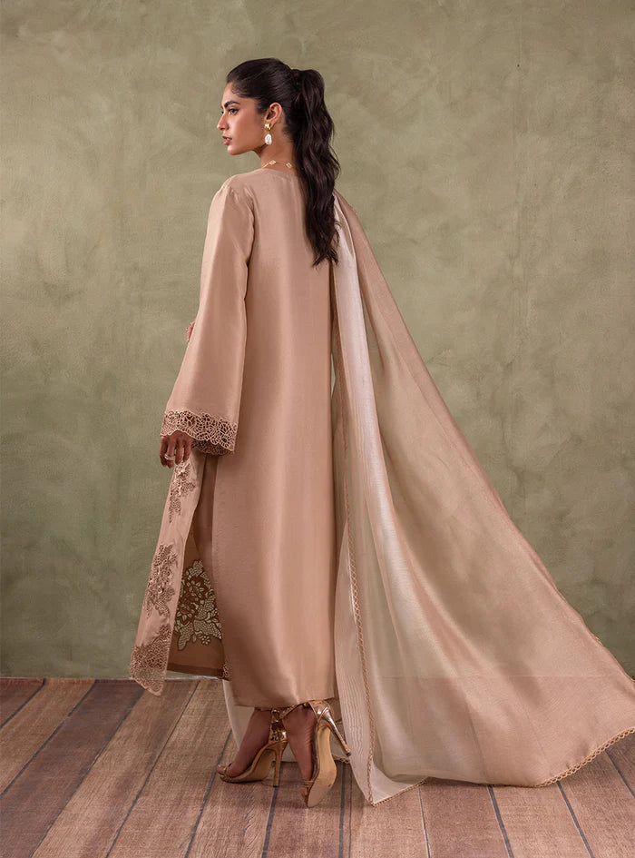 Zainab Chottani | Eid Edit 24 | Coral Champagne