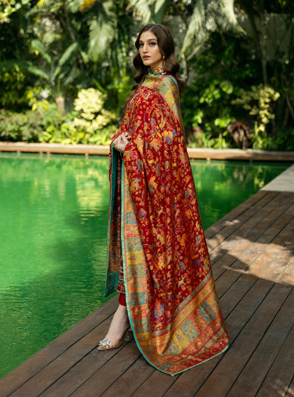 Zainab Chottani | Makhmal Luxe Pret | Ghermez