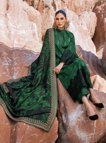 Zainab Chottani | Winter Shawls |  Elif