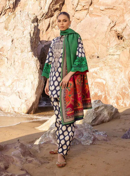Zainab Chottani | Winter Shawls | Kiara