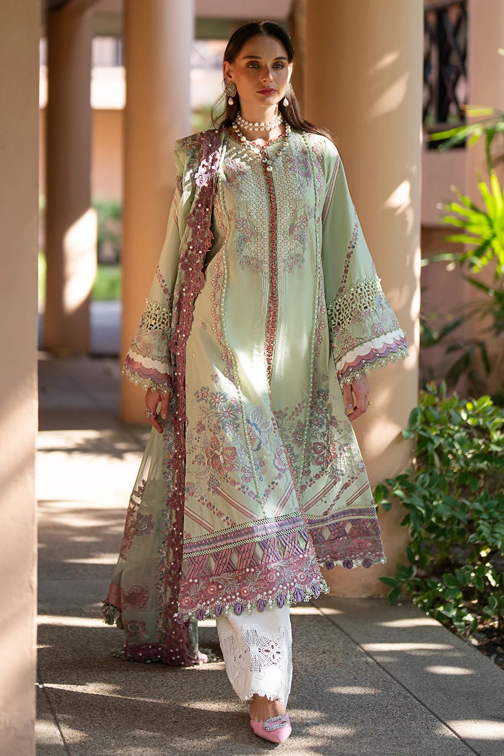 AJR Couture | Alif Signature Luxury Lawn 24 |  Aura