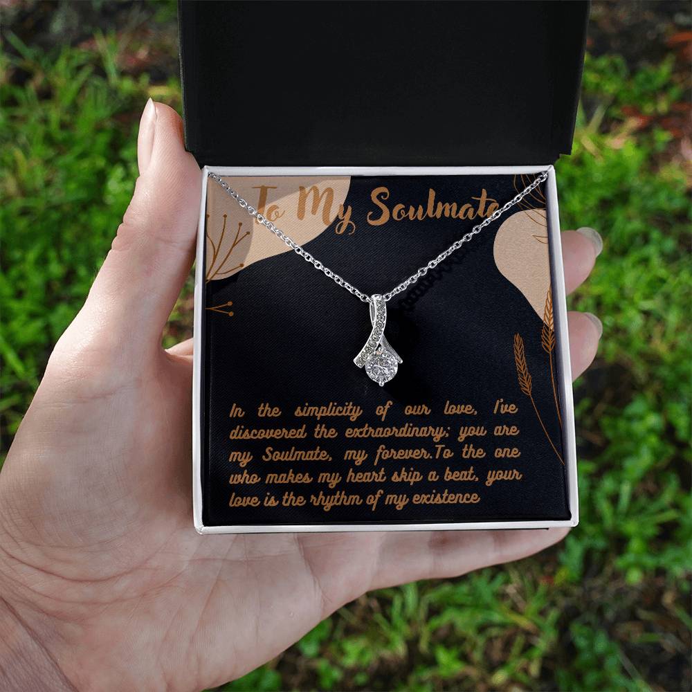 Alluring Beauty Necklace for Valentines , Birthdays and Weddings - Riwayat-e-khas