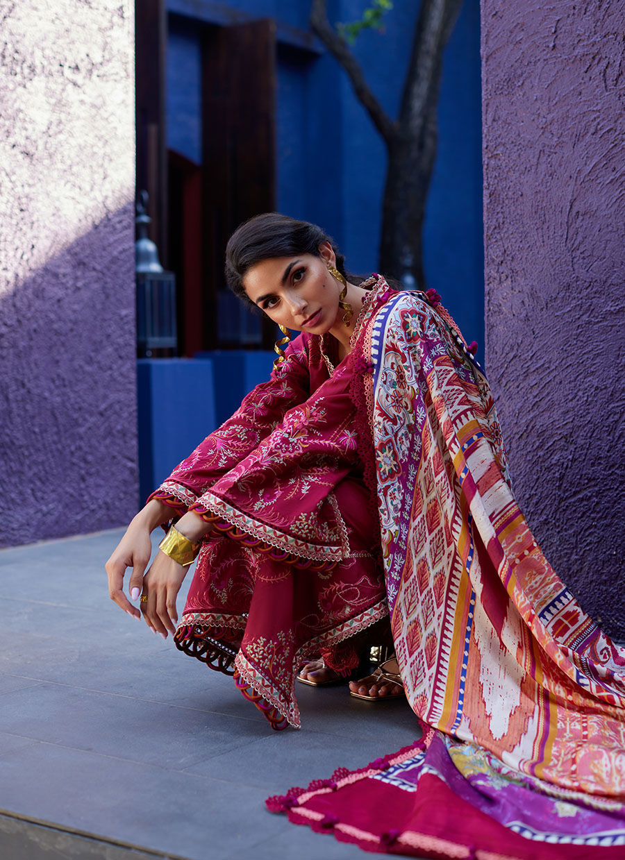 Farah Talib Aziz | Suay Lawn 24 | ENZO RED