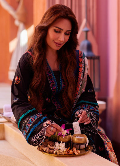 Farah Talib Aziz | Suay Lawn 24 | ILARIA BLACK