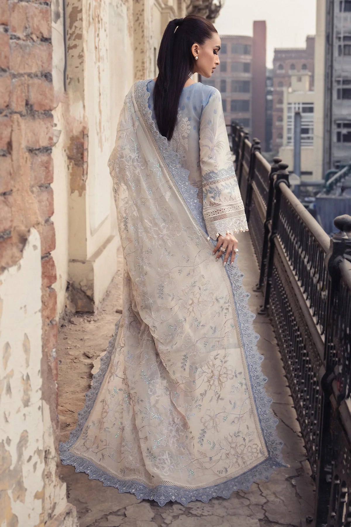 Nureh | Swiss Prints | NS-122