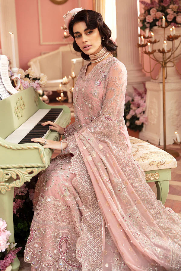 Nureh | The Secret Garden | Caroline