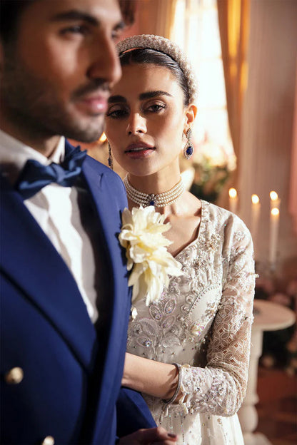 Nureh | The Secret Garden | Selina