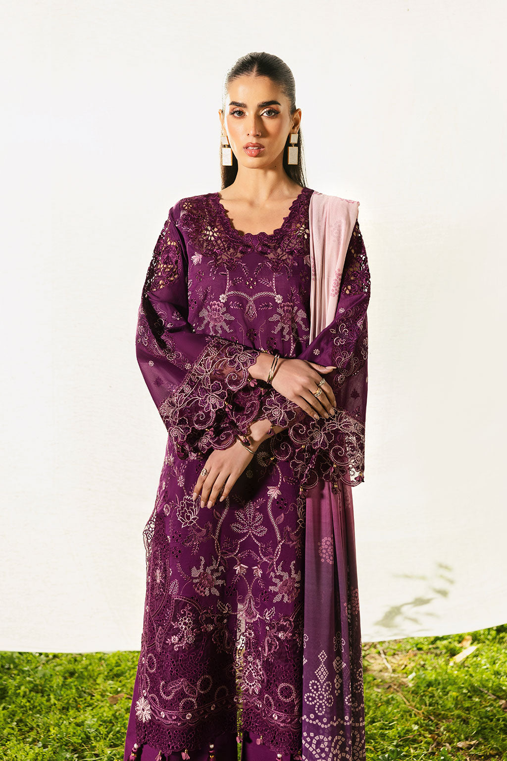 Ramsha | Riwayat Lawn Collection | Y-1305