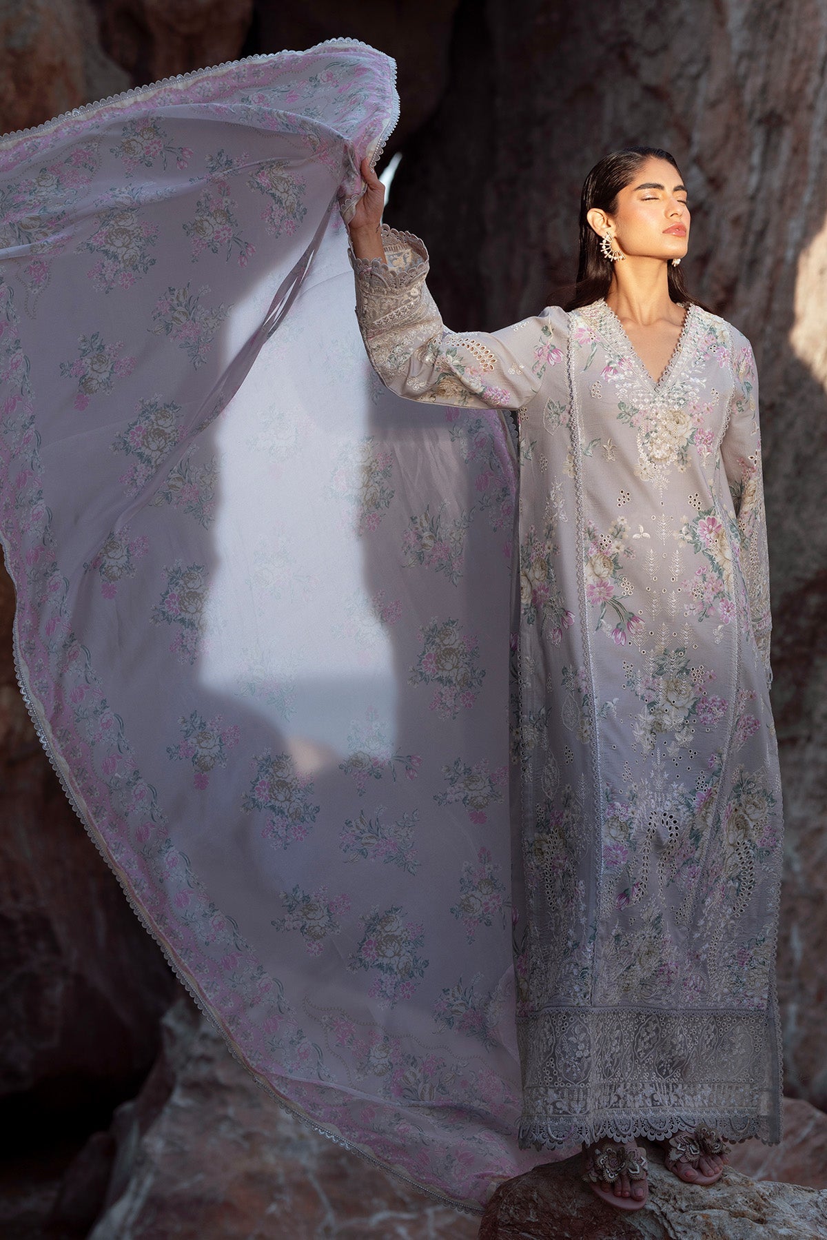 Afrozeh | Summer Together 25 | Keshi