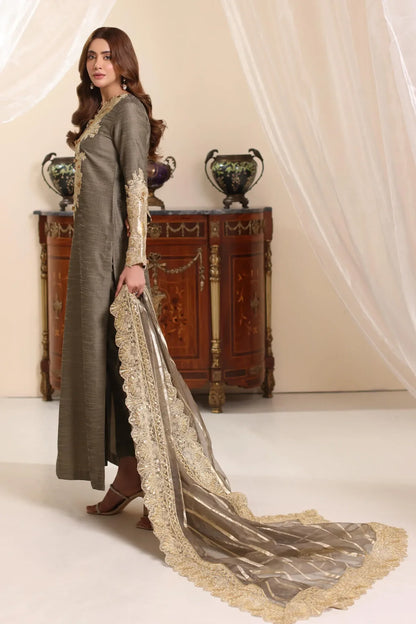 Musferah saad | AMOR A LA VIDA | Olive Taupe