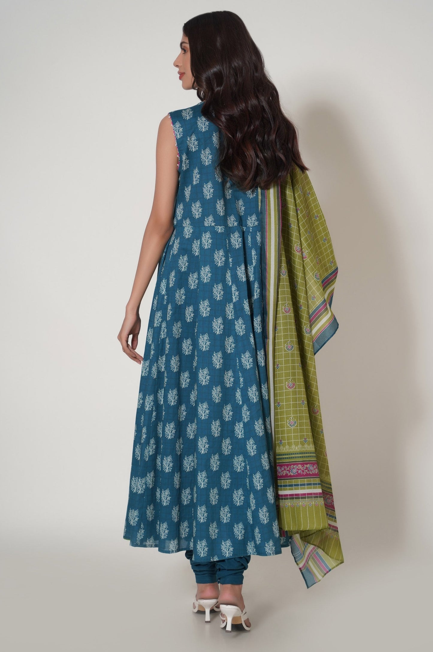 Zeen | Summer Collection 24 | 33621