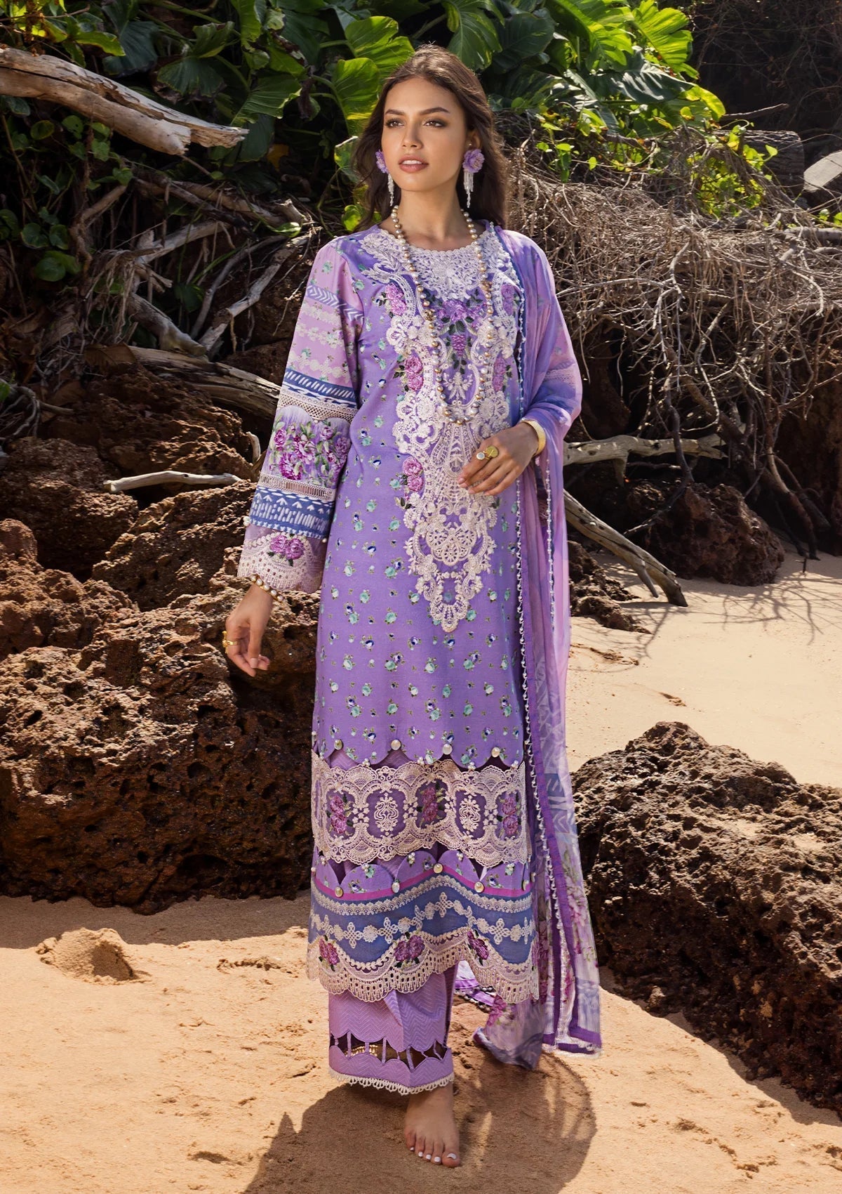ELAF Signature Embroidered Lawn Unstitched 3Pc Suit ESL-04A MADEMOISELLE