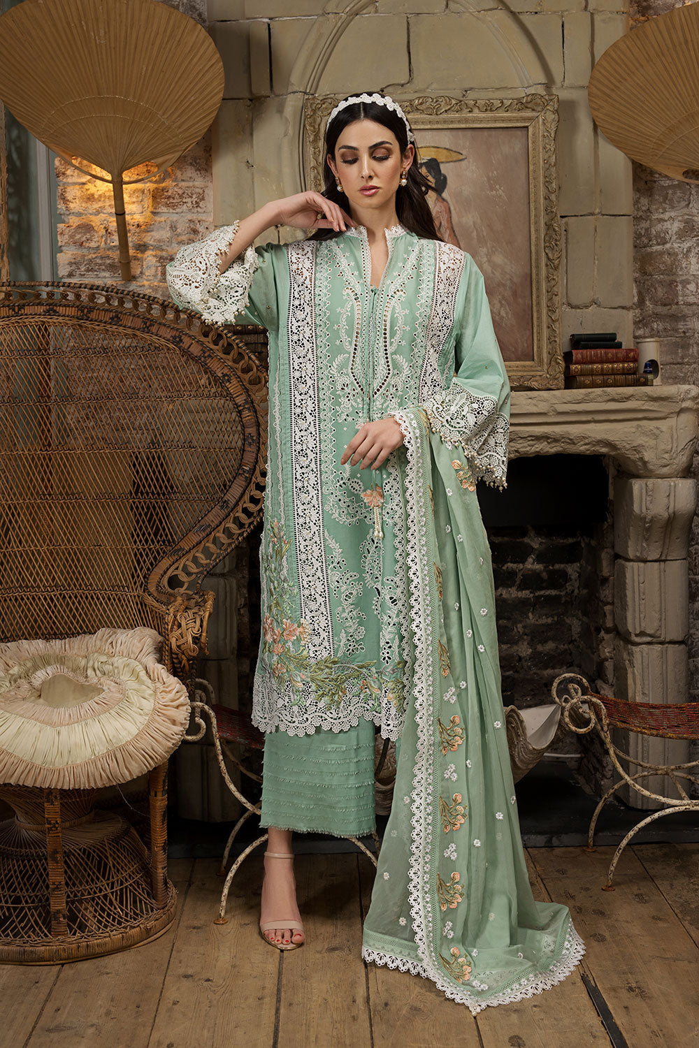 SOBIA NAZIR DESIGN 1A LUXURY LAWN 2023 - Riwayat-e-khas