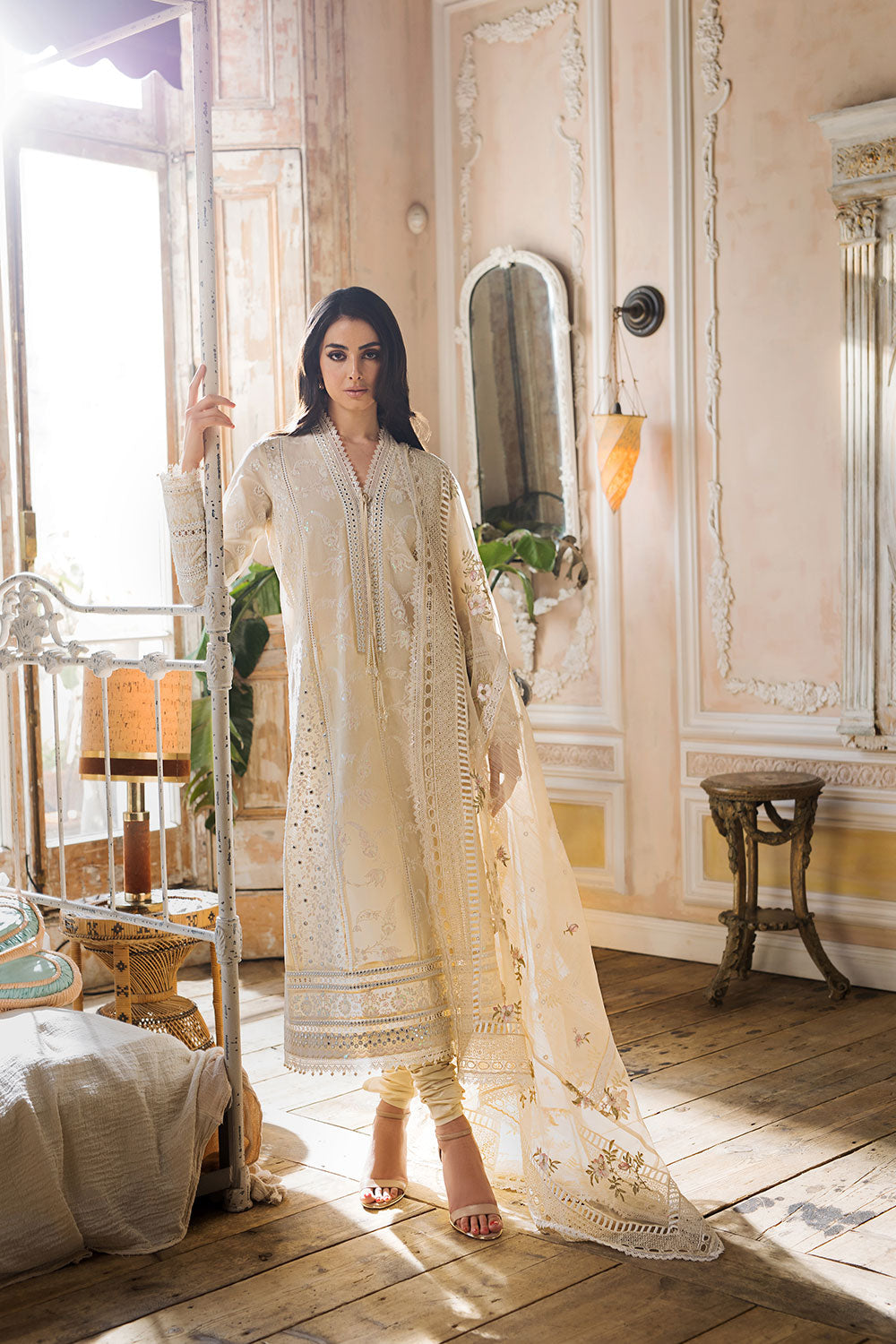 SOBIA NAZIR DESIGN 11A LUXURY LAWN 2023 - Riwayat-e-khas
