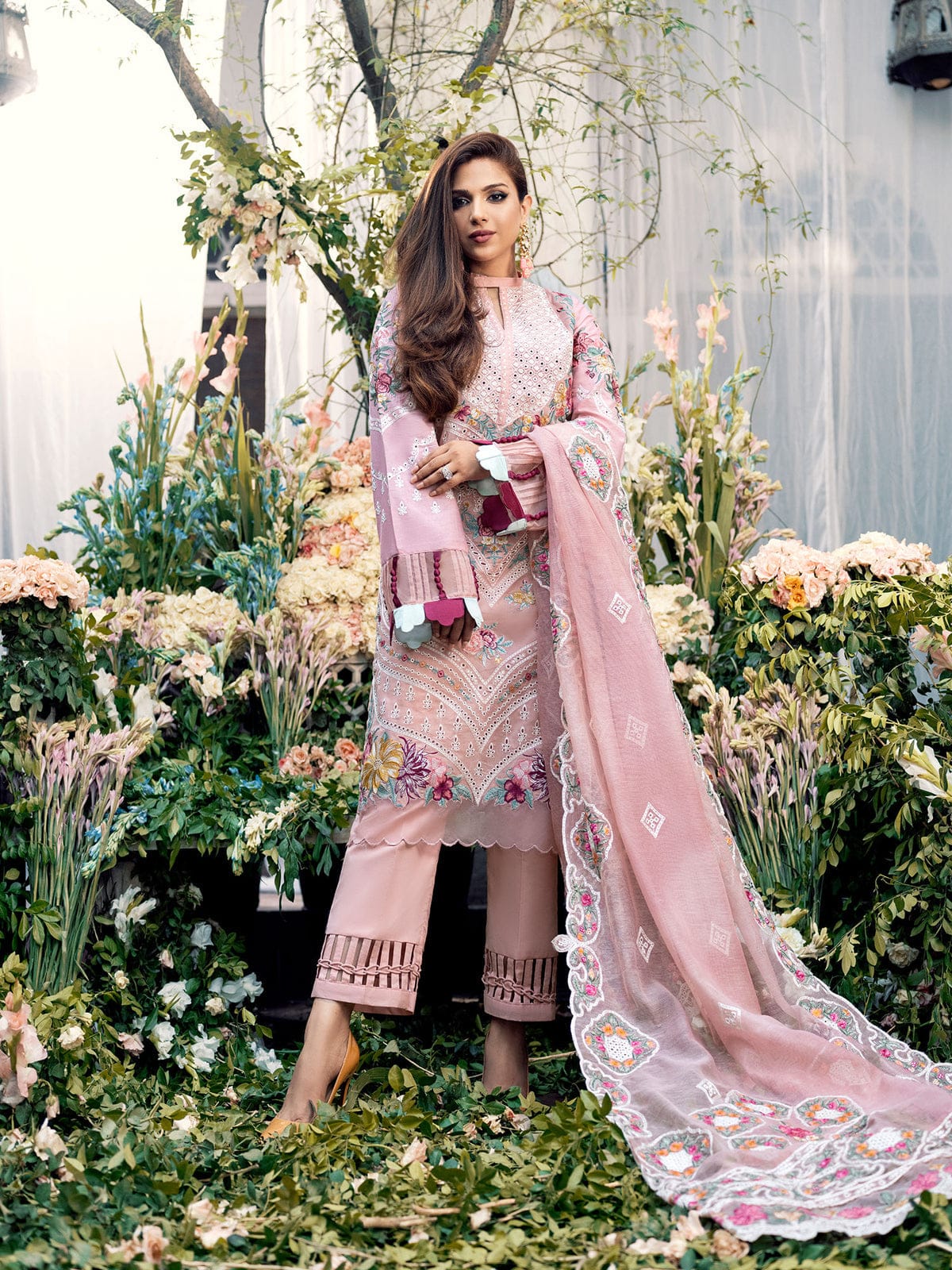 Maryam Hussain – LUXURY LAWN ’23 – L23-07 – BLOOM - Riwayat-e-khas