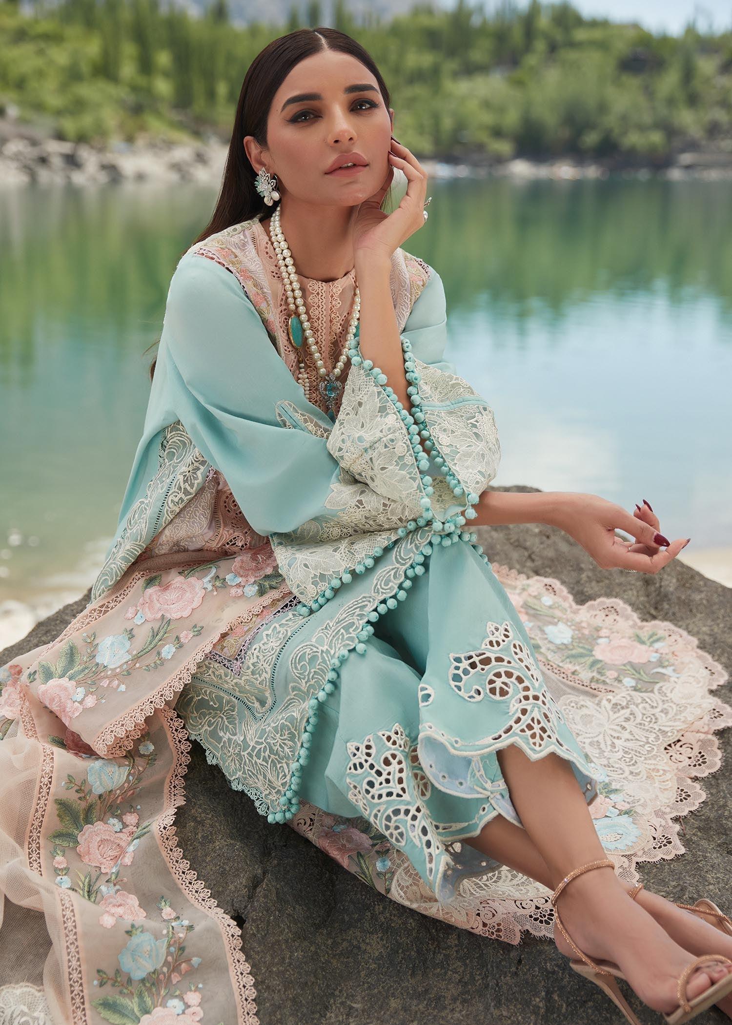 CRIMSON LUXE LAWN Mountain Love - D6 B STITCHED - Riwayat-e-khas