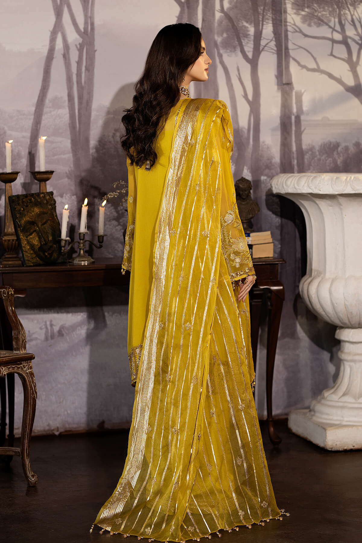 IMROZIA-M-61 Isabella