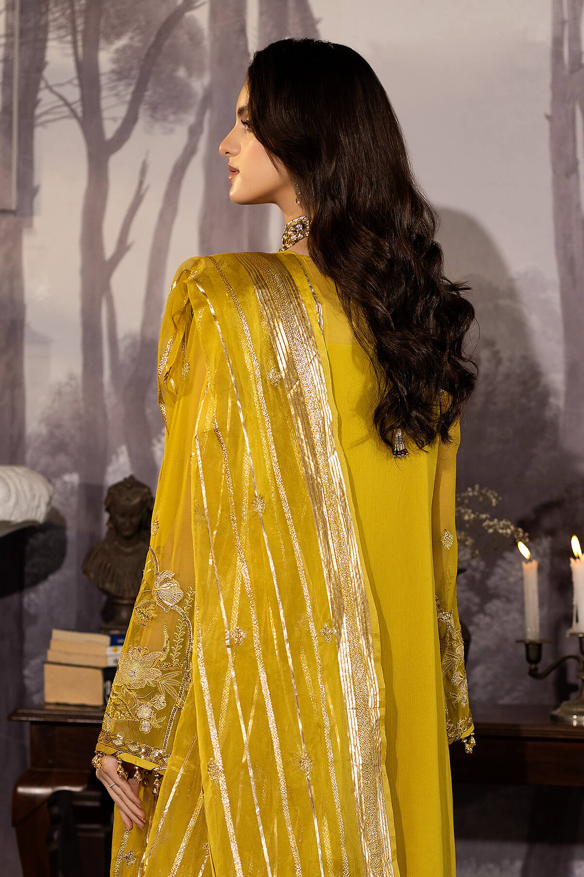 IMROZIA-M-61 Isabella