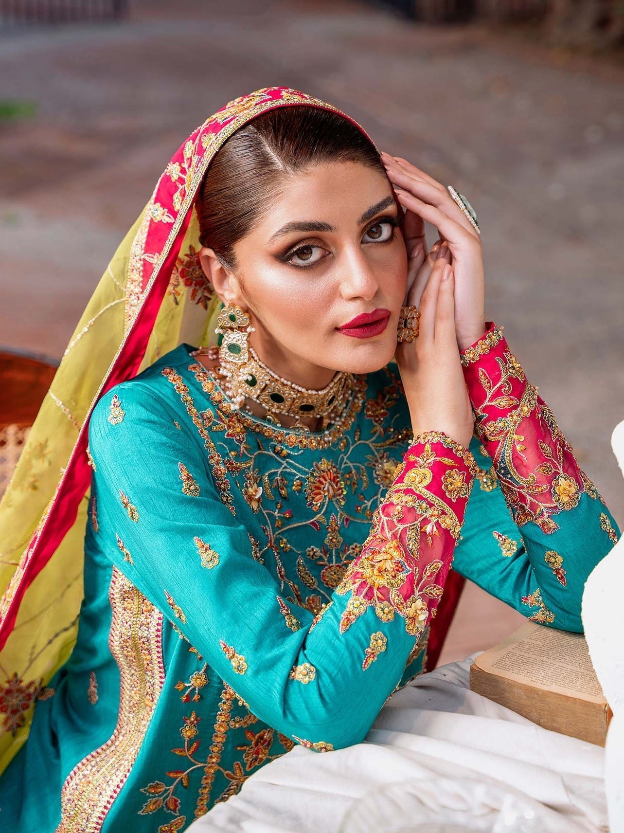 Akbar Aslam Mastani Embroidered Raw Silk 3Pc Suit - MAAHRU - Riwayat-e-khas