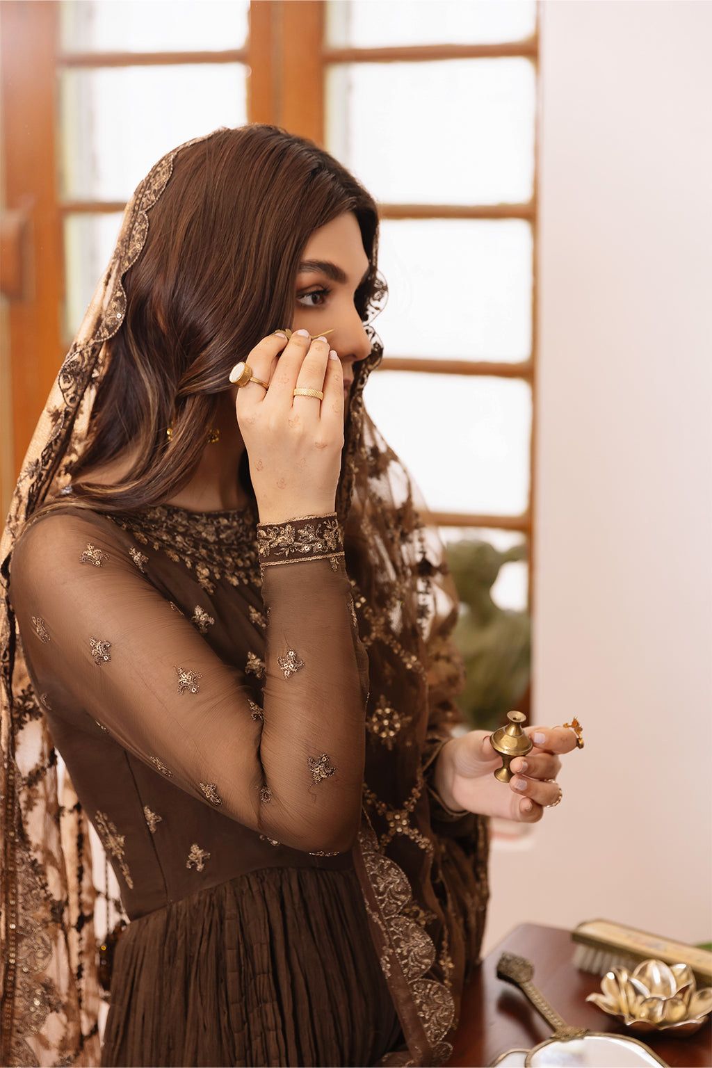 IZNIK | Russet - Riwayat-e-khas