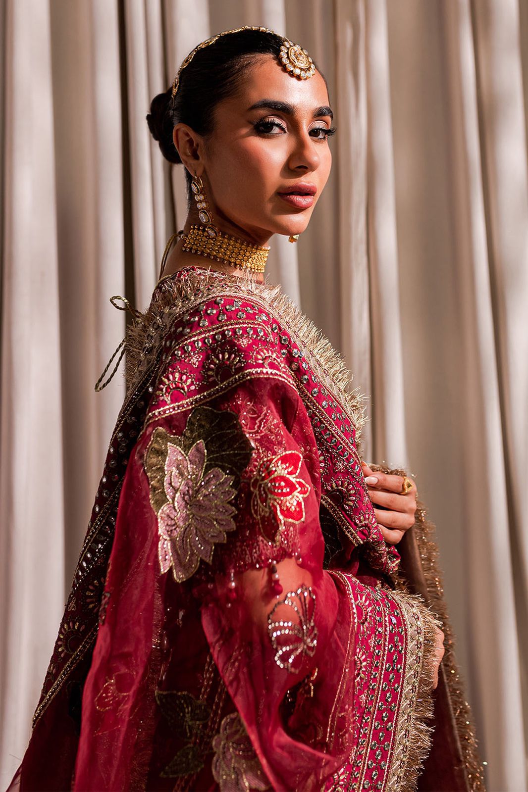 Aabroo - Riwayat-e-khas