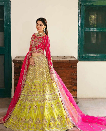 Elara - Riwayat-e-khas