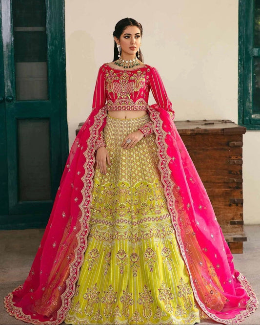 Elara - Riwayat-e-khas